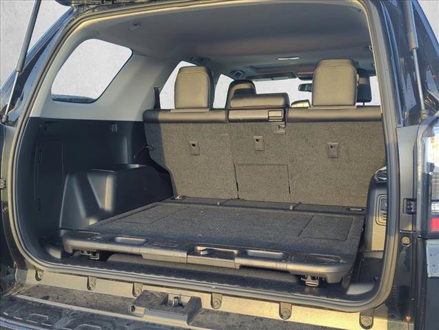 Used 2024 Toyota 4Runner SR5 Premium w/ Moonroof Package AWD/4WD image 5