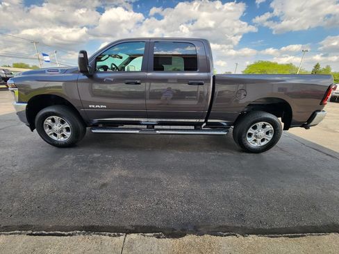 Used 2026 RAM 2500 Big Horn AWD/4WD image 7