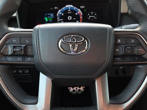 Certified 2025 Toyota Tundra Limited w/ TRD Off-Road Package AWD/4WD image 29