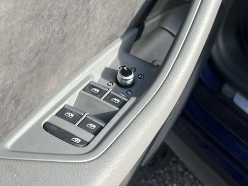 Used 2018 Audi S5 Premium Plus w/ Navigation Package image 16