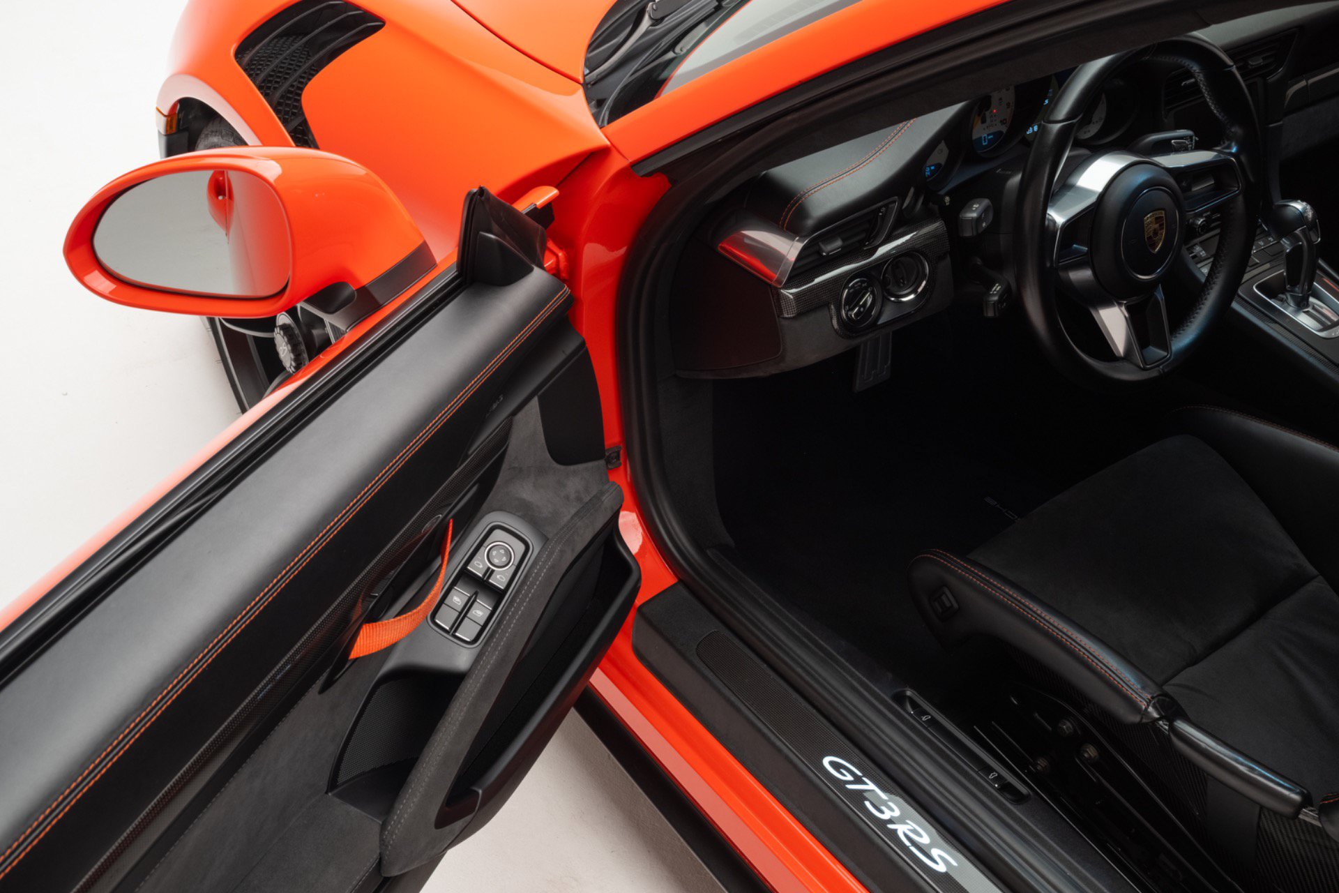 Used 2016 Porsche 911 GT3 RS RWD image 14