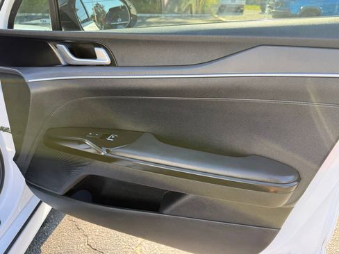 Used 2024 Kia K5 GT-Line image 29