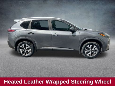 Used 2023 Nissan Rogue SV w/ SV Premium Package image 18