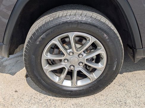 Used 2015 Jeep Grand Cherokee Limited AWD/4WD image 10