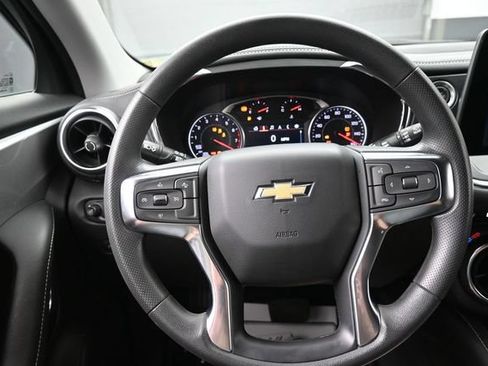Used 2024 Chevrolet Blazer LT w/ Convenience Package FWD image 8