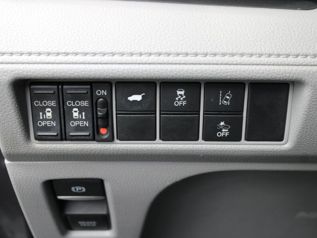 Used 2018 Honda Odyssey EX-L image 52