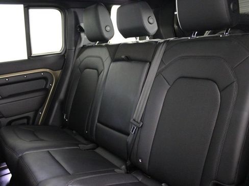 Used 2025 Land Rover Defender 110 S AWD/4WD image 19