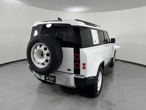 Used 2023 Land Rover Defender 110 AWD/4WD image 5