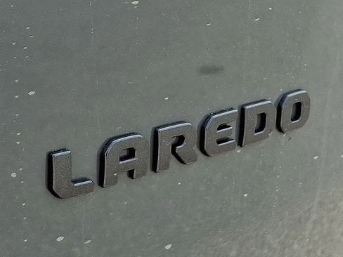 New 2026 Jeep Cherokee Laredo image 16
