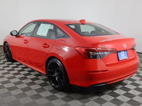 Used 2022 Honda Civic Sport image 6