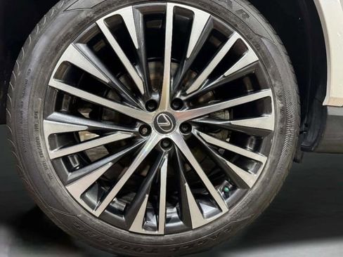 Used 2023 Lexus RX 350 image 36