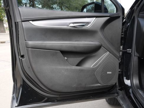 Used 2024 Cadillac XT5 Luxury FWD image 20