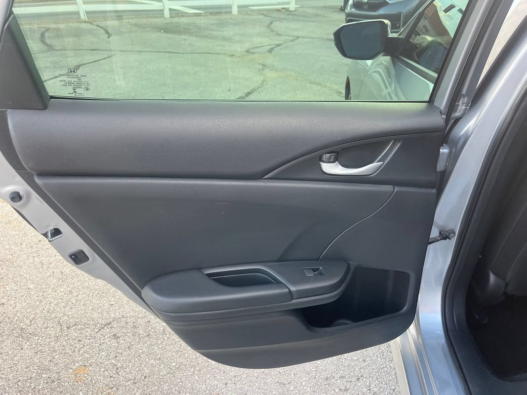 Used 2019 Honda Civic Sport image 11
