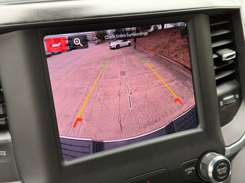 Used 2024 RAM 2500 Big Horn w/ Bed Utility Group image 20