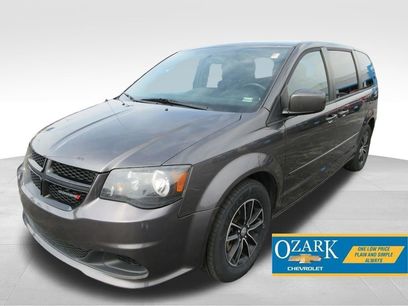 Used 2017 Dodge Grand Caravan SE