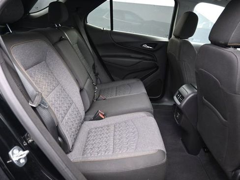 Used 2024 Chevrolet Equinox LT image 32