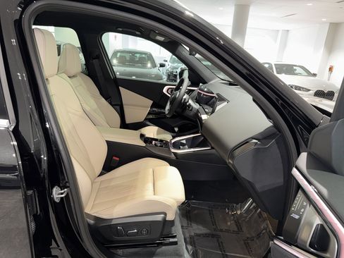 New 2026 BMW X3 xDrive30 w/ Premium Package image 9