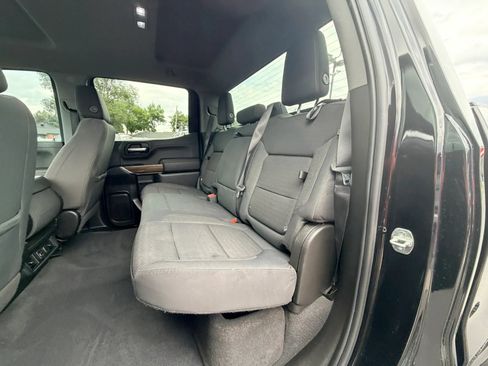 Used 2019 Chevrolet Silverado 1500 LT Trail Boss AWD/4WD image 21
