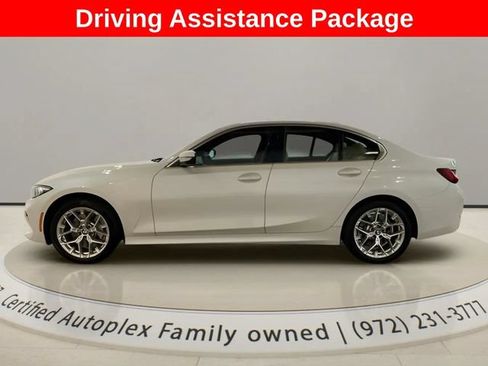Used 2026 BMW 330i Sedan RWD image 2