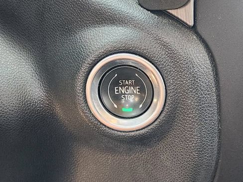 Used 2020 GMC Sierra 3500 Denali w/ Denali Ultimate Package AWD/4WD image 15