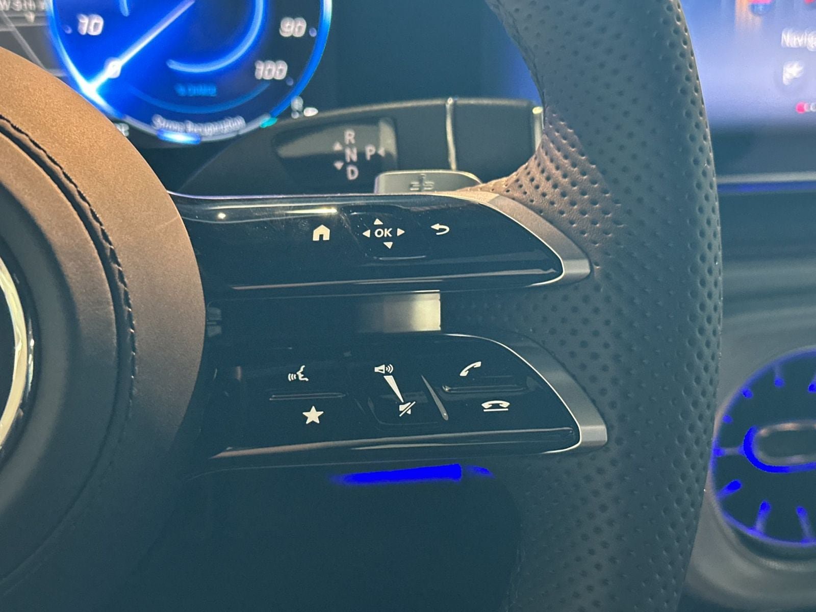 New 2027 Mercedes-Benz G 580 e image 27