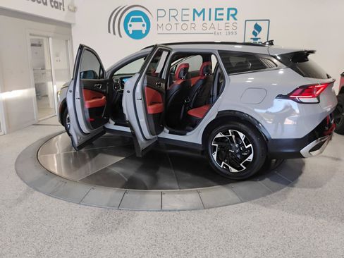 Used 2024 Kia Sportage SX FWD image 39