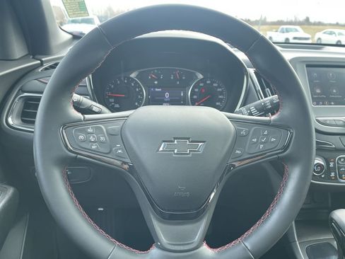 Used 2023 Chevrolet Equinox RS w/ LPO, Cargo Package image 19