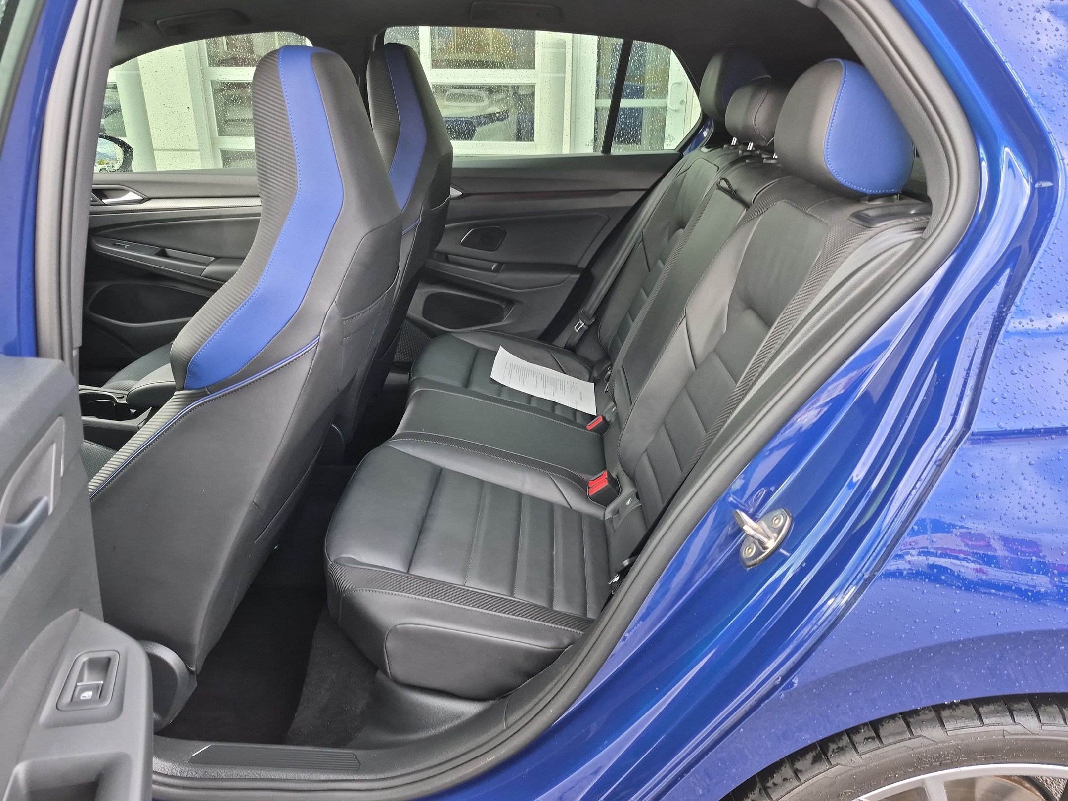Used 2024 Volkswagen Golf R AWD/4WD image 31