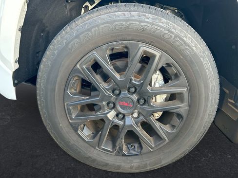 Used 2024 Toyota Tundra SR5 w/ TRD Sport Package AWD/4WD image 10