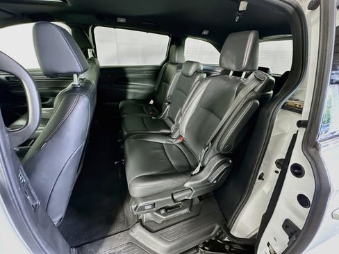 Used 2025 Honda Odyssey Sport-L image 27