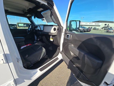 New 2026 Jeep Wrangler Unlimited Sport AWD/4WD image 11