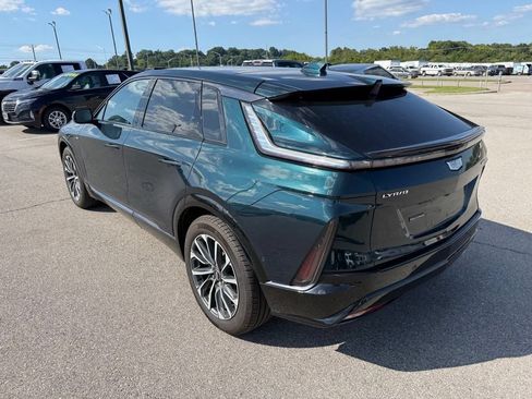 Used 2024 Cadillac Lyriq Sport AWD/4WD image 5