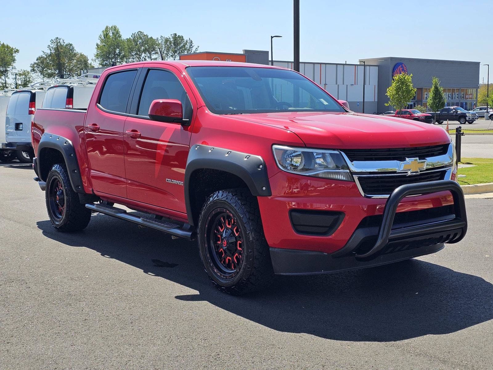 Used 2019 Chevrolet Colorado W/T w/ Custom Special Edition RWD image 6