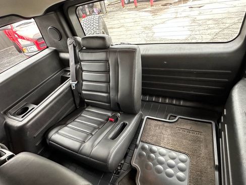Used 2006 HUMMER H2 image 30