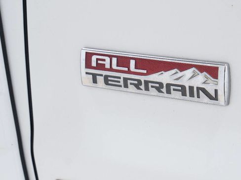 Used 2014 GMC Sierra 1500 SLT w/ All-Terrain Package image 17