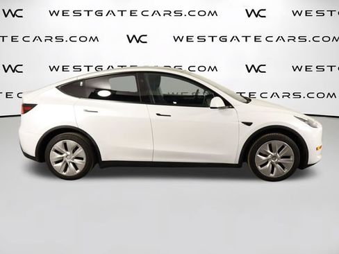 Used 2023 Tesla Model Y Long Range AWD/4WD image 51