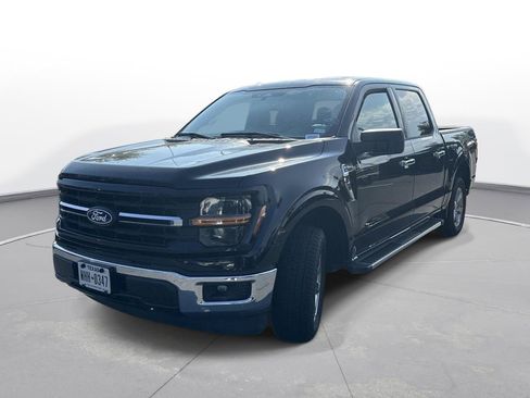 Used 2025 Ford F150 XLT w/ Equipment Group 301A Standard RWD image 2