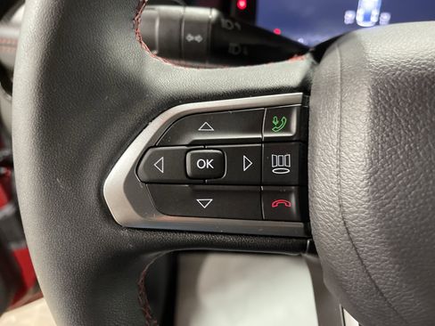 Used 2024 Jeep Compass Trailhawk w/ Trailhawk Elite Group image 19