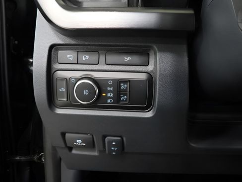 Used 2024 Ford F250 Lariat w/ Lariat Ultimate Package AWD/4WD image 20
