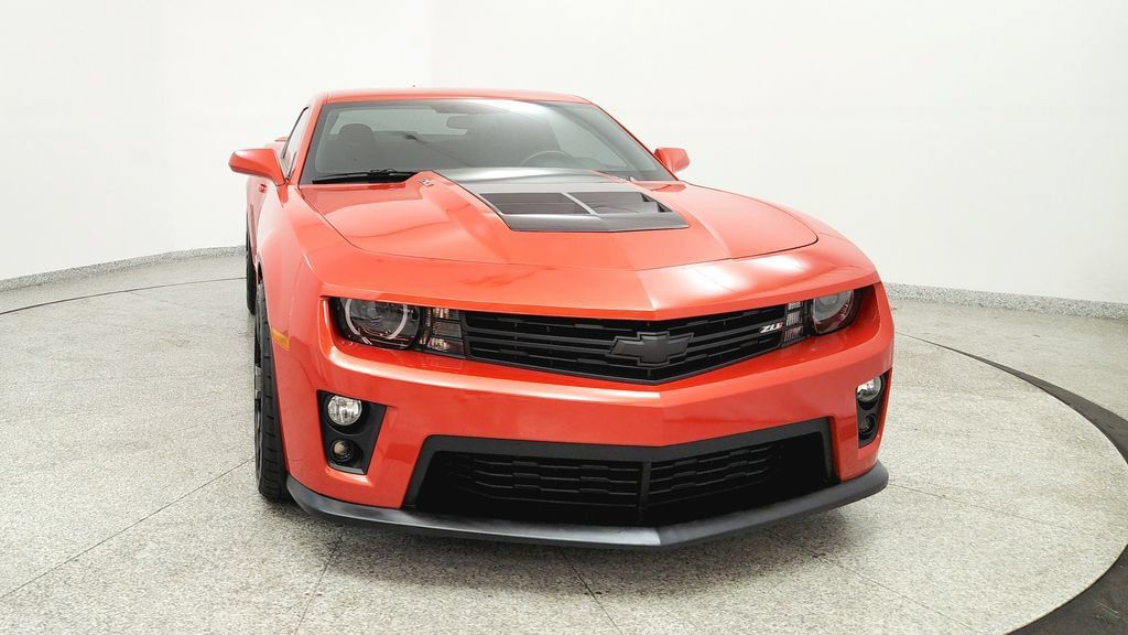 Used 2013 Chevrolet Camaro ZL1 RWD image 8