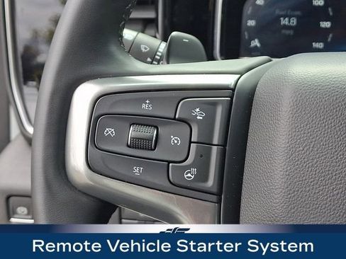 Used 2025 Chevrolet Silverado 1500 RST AWD/4WD image 8