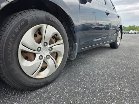 Used 2013 Honda Civic LX image 21