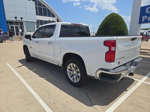 Used 2020 Chevrolet Silverado 1500 LTZ AWD/4WD image 8