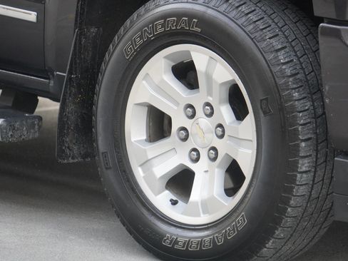 Used 2016 Chevrolet Silverado 1500 LTZ Z71 w/ LTZ Plus Package AWD/4WD image 40