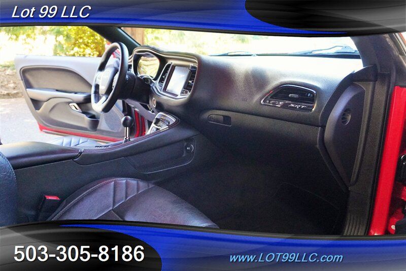 Used 2015 Dodge Challenger SRT Hellcat RWD image 15