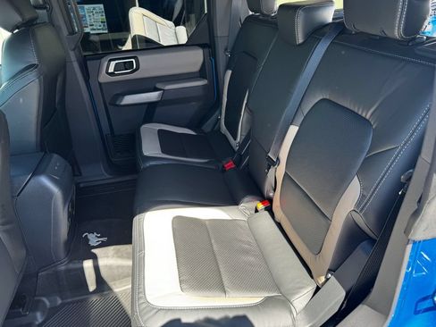Used 2023 Ford Bronco Wildtrak AWD/4WD image 44