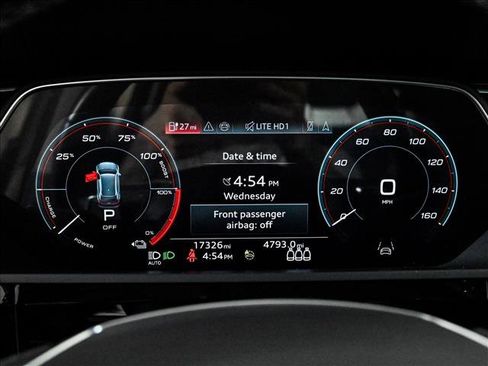 Used 2024 Audi Q8 e-tron Premium Plus w/ Premium Plus Package AWD/4WD image 11