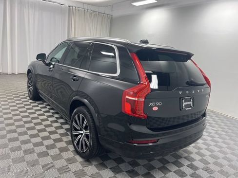 Used 2023 Volvo XC90 B5 Core w/ Climate Package AWD/4WD image 8