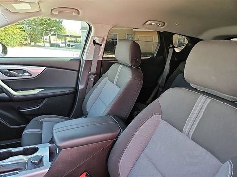 Used 2023 Chevrolet Blazer LT image 11