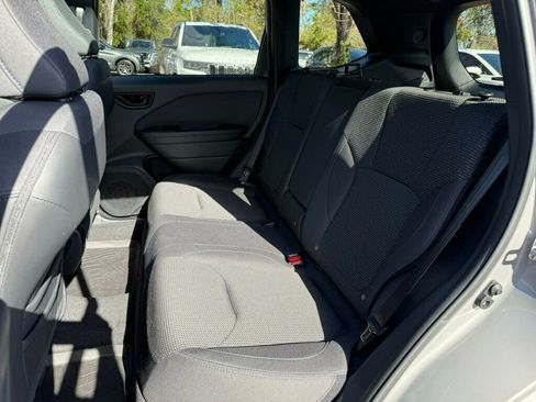 Used 2025 Subaru Forester Premium w/ Convenience Package #1 image 8